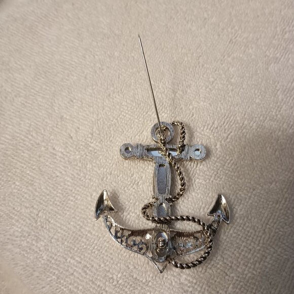 Large Silver Tone Ship/Boat Anchor - Picture 3 of 3